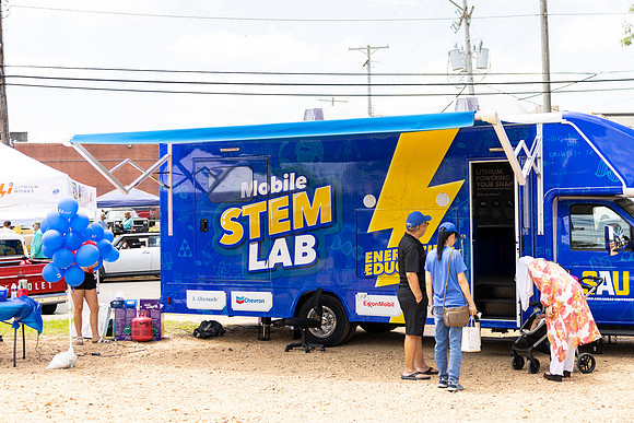 Mobile STEM Lab_11