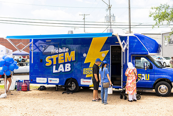 Mobile STEM Lab_10