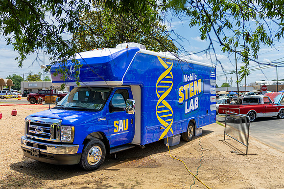 Mobile STEM Lab_74