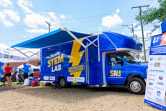 Mobile STEM Lab_80