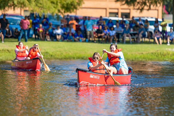 3CanoeRace_11