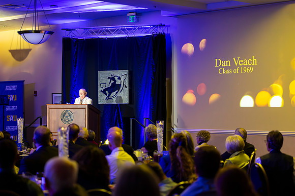 DistinguishedAlumni_2026_8