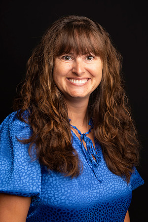 FacultyHeadshots2023_20