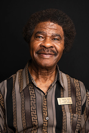 FacultyHeadshots2023_24