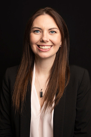 FacultyHeadshots2023_13