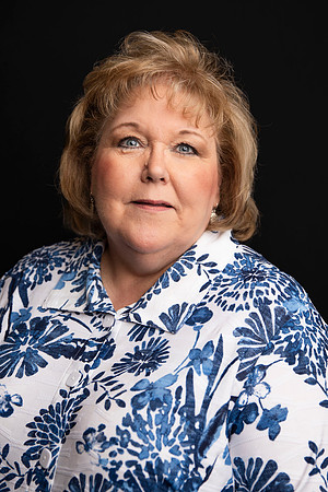 FacultyHeadshots2023_29
