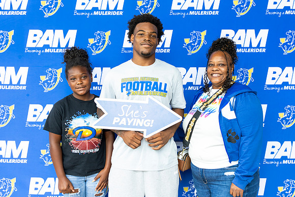 bam 7-749