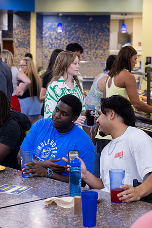 Blue and Gold Dining_19