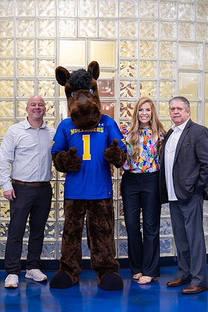 Blue and Gold Dining_25