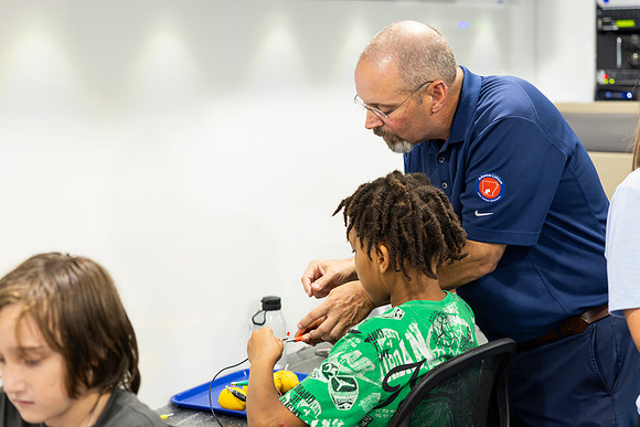 Lafayette Stem Lab70