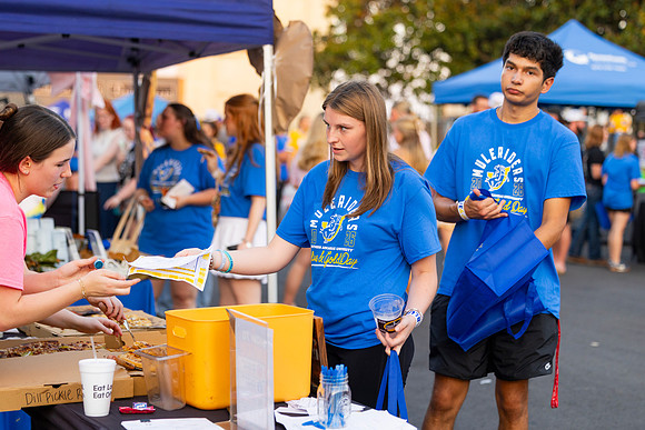Blue and Gold Day_58
