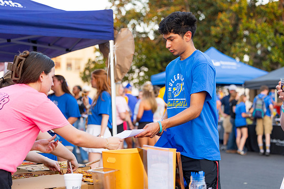Blue and Gold Day_59