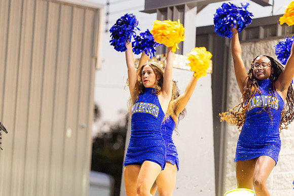 Blue and Gold Day_115
