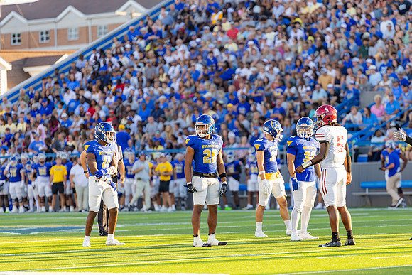 FB vs HSU_174