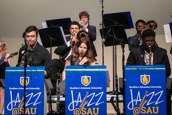 Jazz Showcase SP24-40
