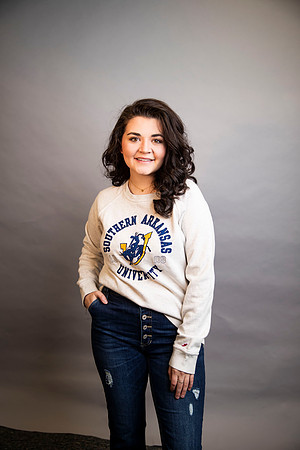 Riley_Viewbook2023_12