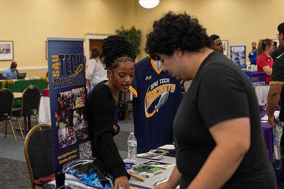 CollegeFair_47