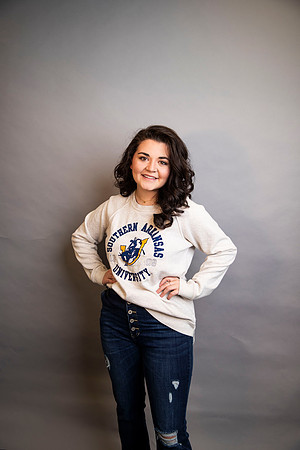 Riley_Viewbook2023_13