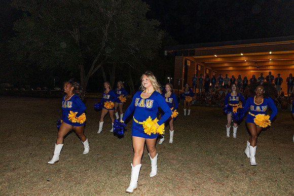Homecoming_Campout03