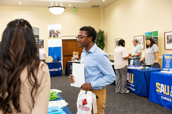 Careerfair_12