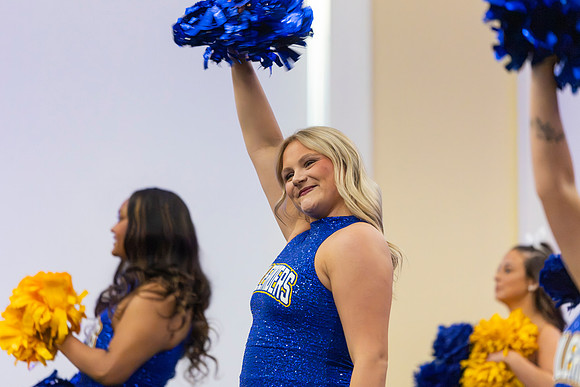 HomecomingPepRally_41