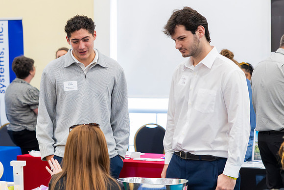 Careerfair_85