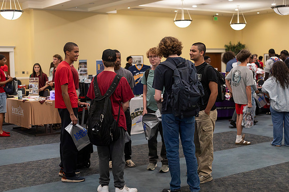 CollegeFair_76