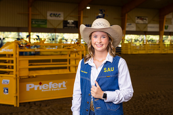 Rodeo Team26_4