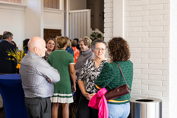 ribbon cutting_10