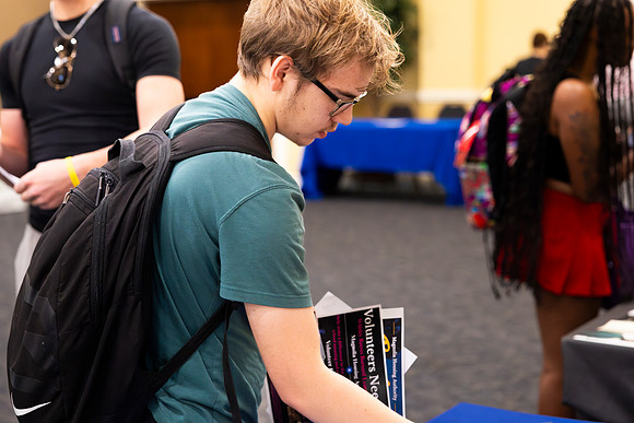 VolunteerFair_15