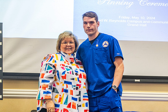 NursingPinningSP24_38
