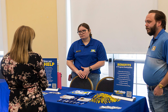 CollegeFair_50