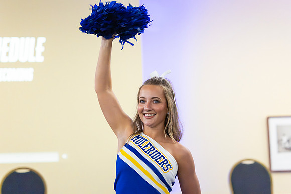 HomecomingPepRally_6