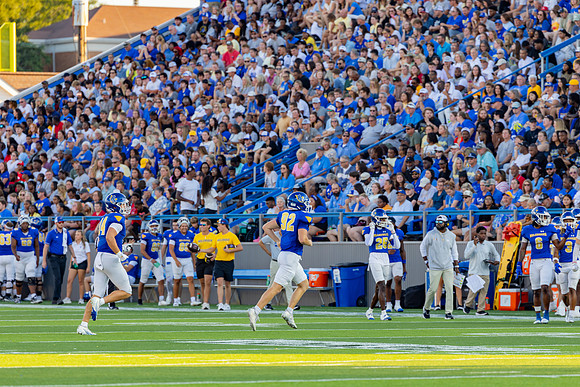 FB vs HSU_181