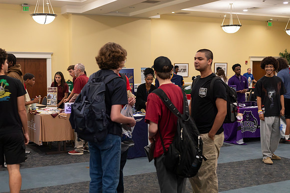 CollegeFair_75