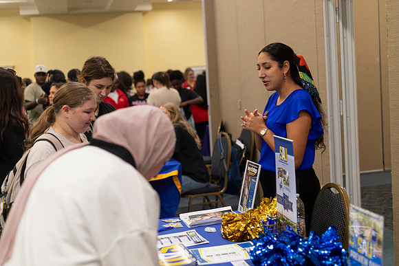 CollegeFair_27