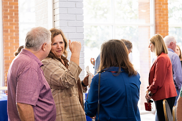 ribbon cutting_19