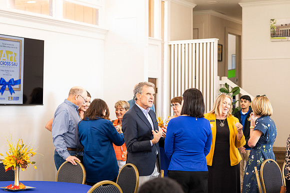ribbon cutting_5