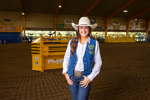 Rodeo Team26_35