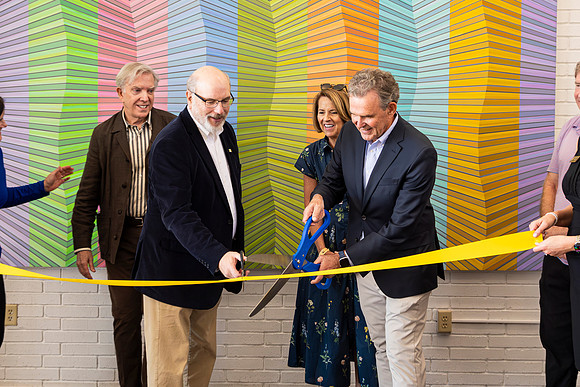 ribbon cutting_45