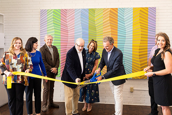 ribbon cutting_49