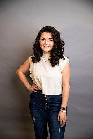 Riley_Viewbook2023_5