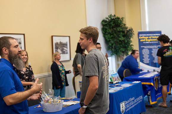 CollegeFair_71