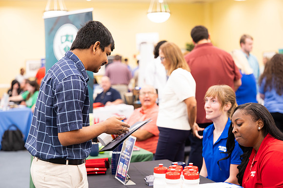Careerfair_123