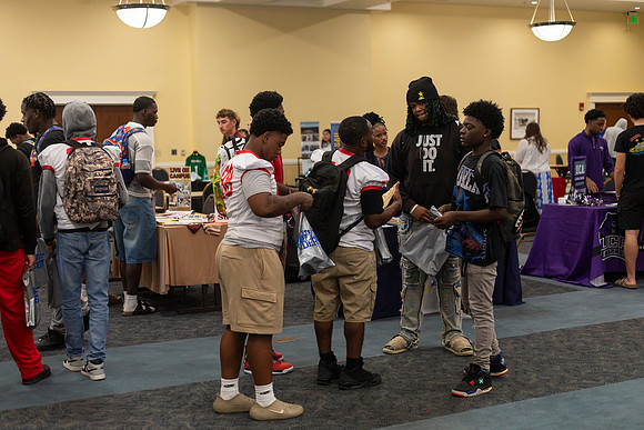 CollegeFair_78