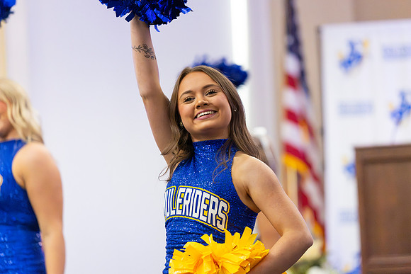 HomecomingPepRally_15