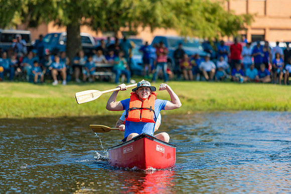3CanoeRace_2