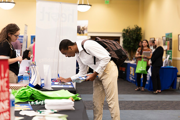 Careerfair_153