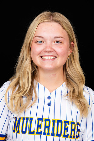 Softball2024709