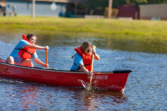 3CanoeRace_32
